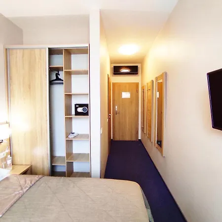 Hotel Mackintosh 3*